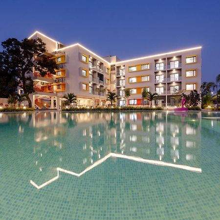 Saavi Suites Daman Exterior foto