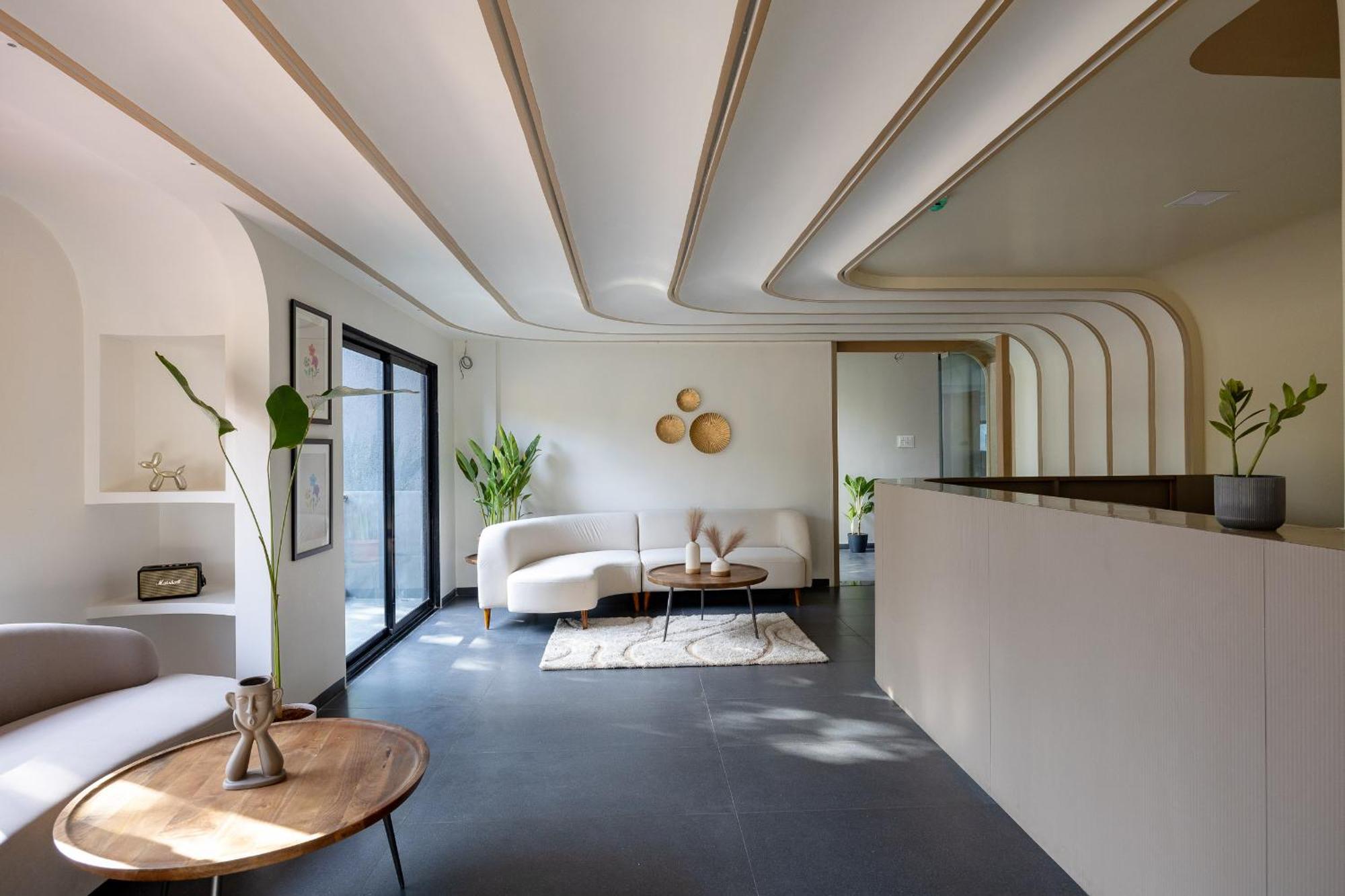 Saavi Suites Daman Exterior foto